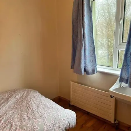 Holiday home Sleeps 7. Town Center. *